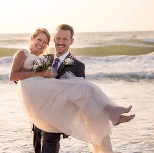 Meet your Posher, Lewis